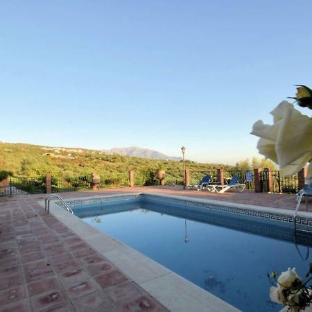 Comfortable Cottage In Periana With Swimming Pool Exterior foto